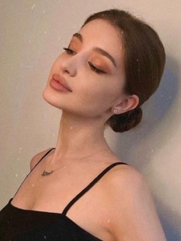 Лолита Обаяшка